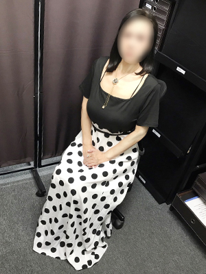 横浜人妻デリヘル【熟女の風俗最終章 横浜本店】 蛍原